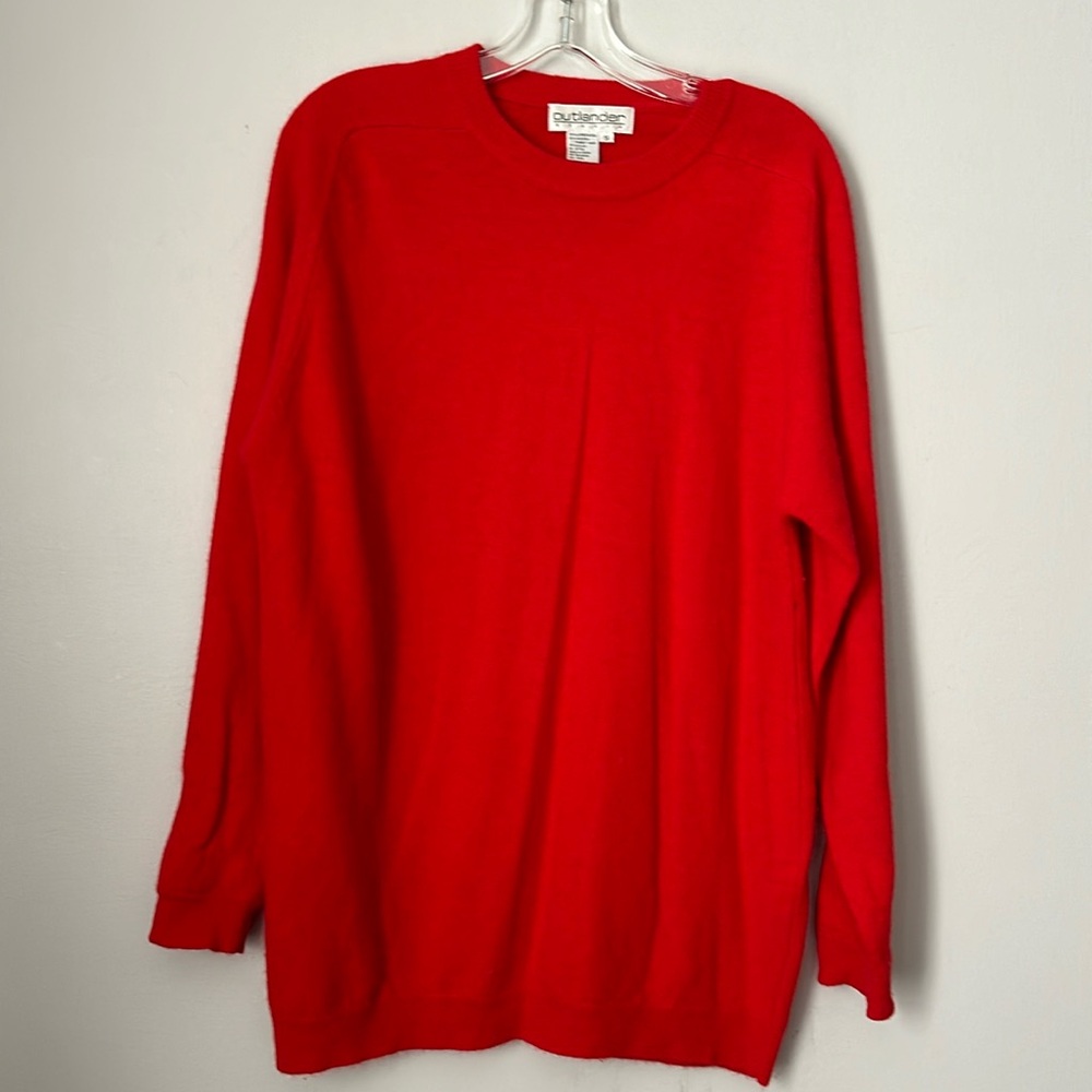 Women's Outlander Studio Pullover Sweater, Red, Round Neck, Size Small